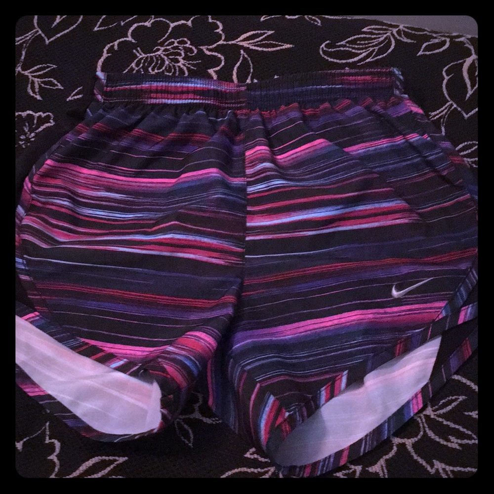 nike athletic shorts.